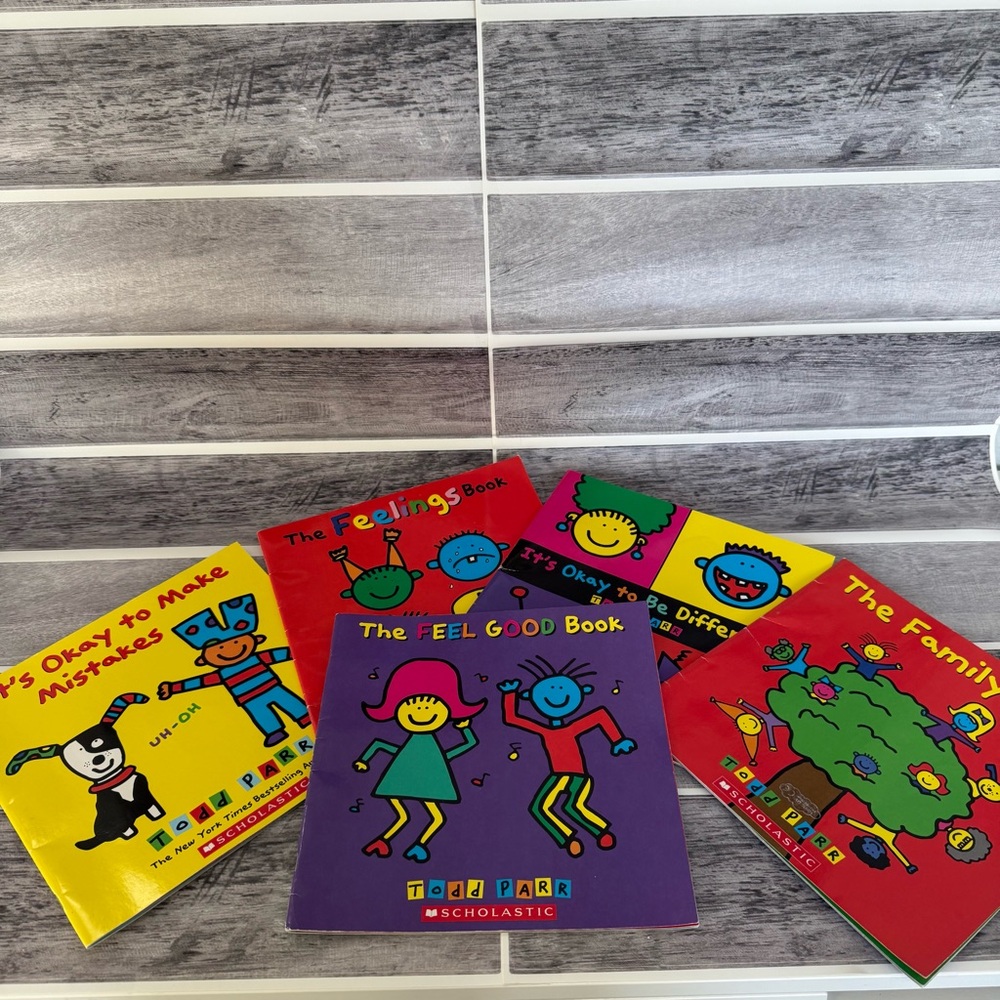 Scholastic Colorful Feelings Book Set